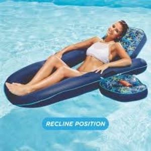 Pool recliner and tanner